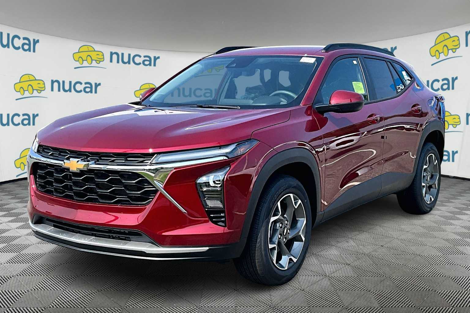 2025 Chevrolet Trax LT - Photo 4