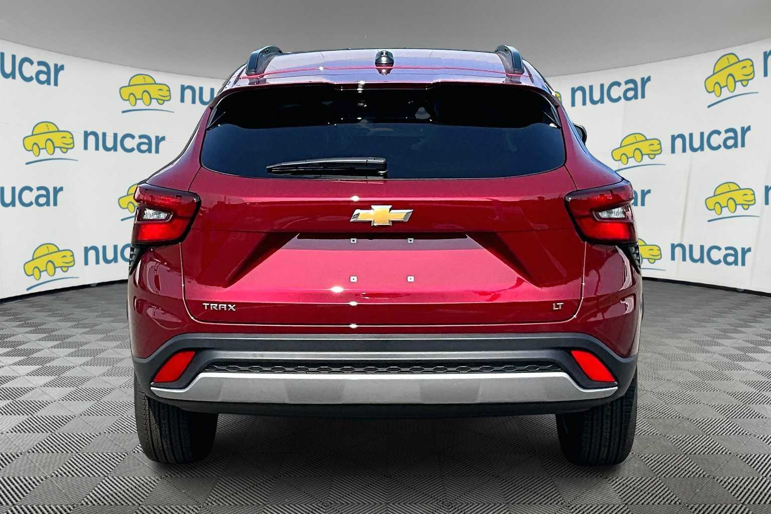 2025 Chevrolet Trax LT - Photo 6