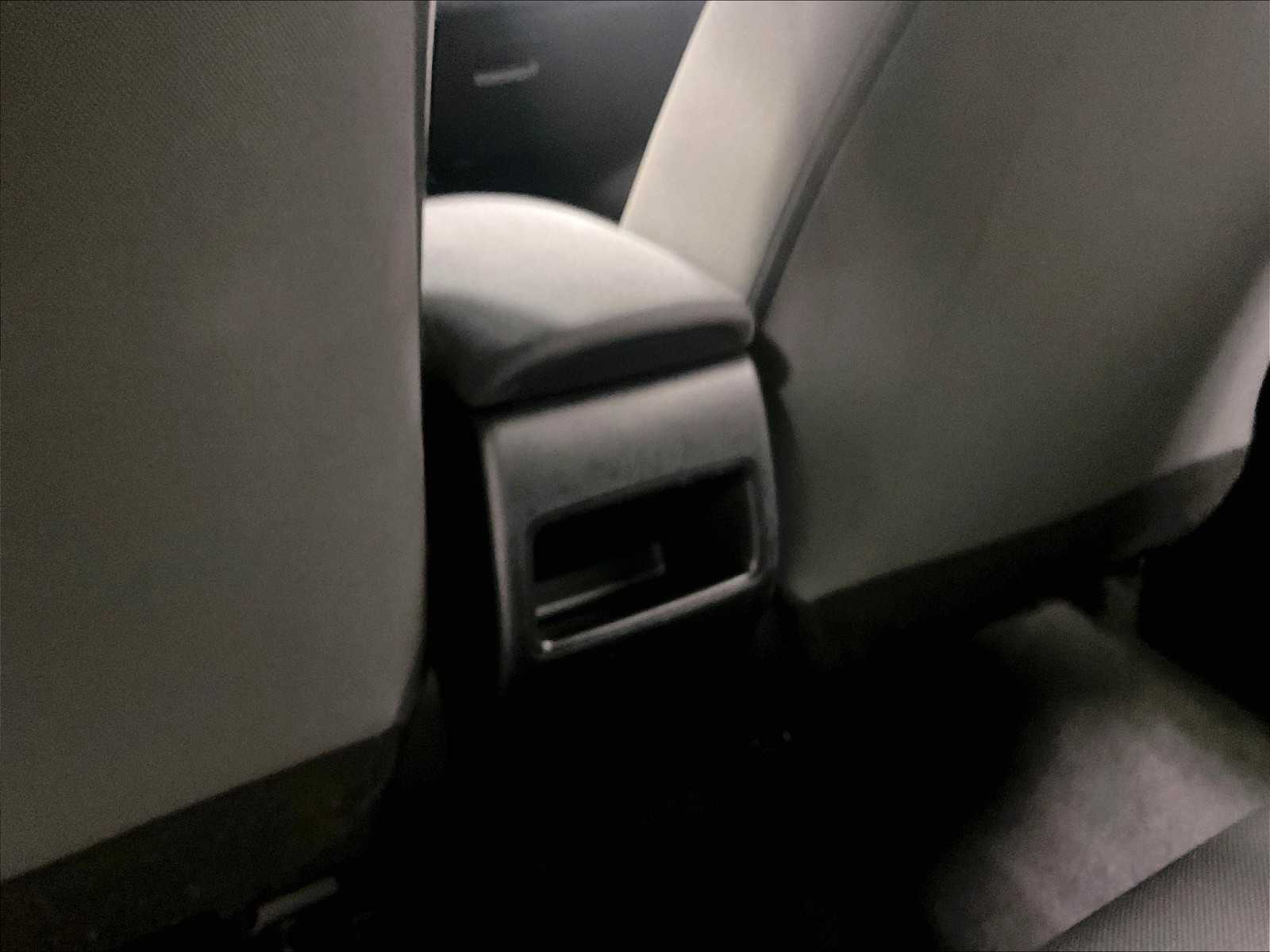 2022 Toyota Corolla LE - Photo 27