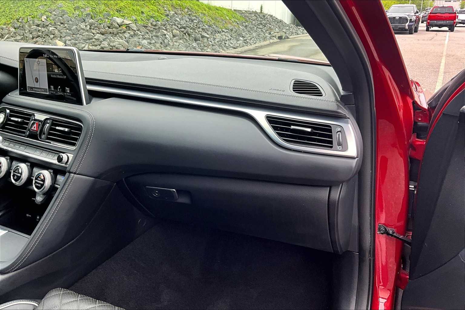 2019 Genesis G70 2.0T Advanced - Photo 13