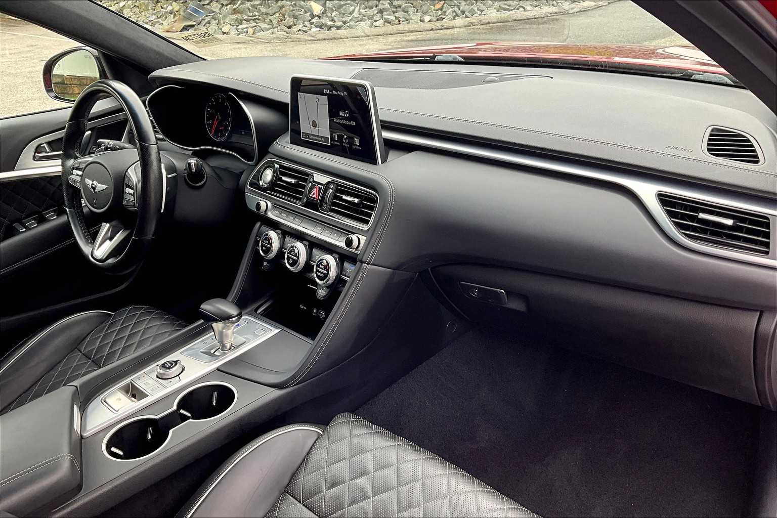 2019 Genesis G70 2.0T Advanced - Photo 14