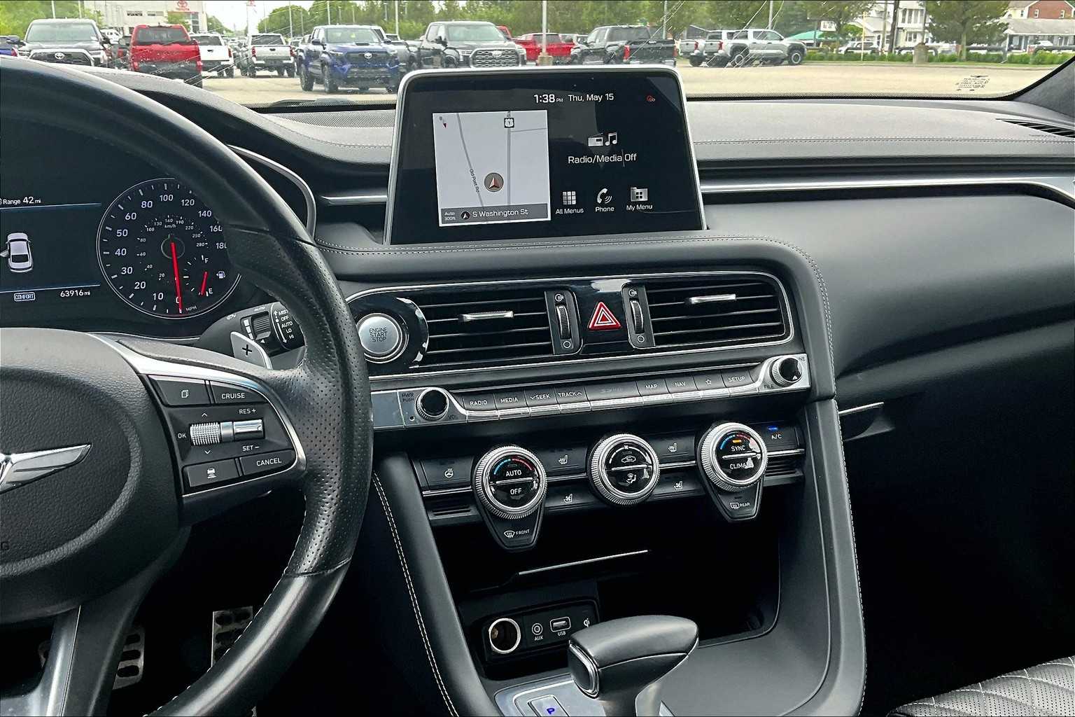 2019 Genesis G70 2.0T Advanced - Photo 18