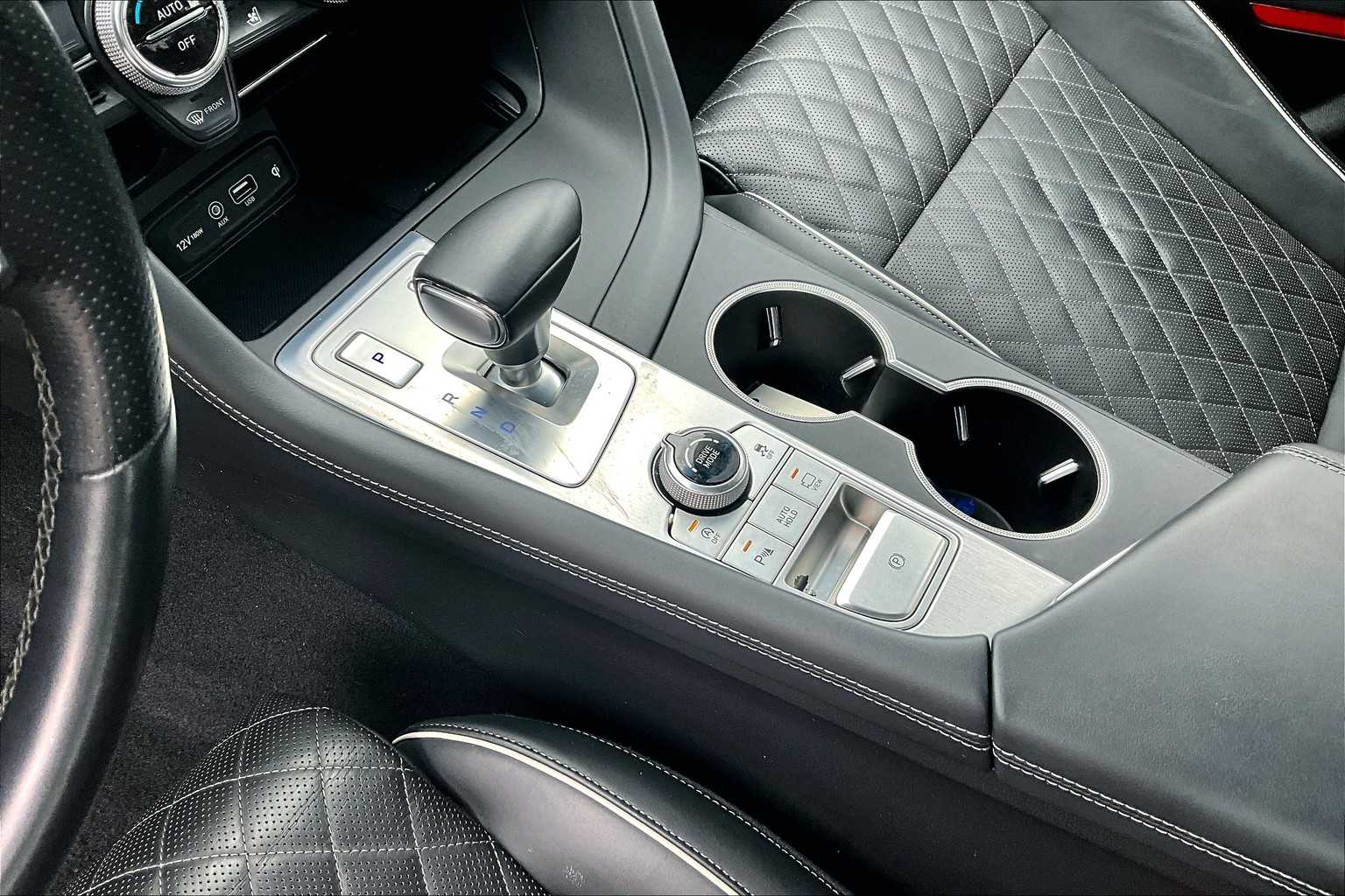 2019 Genesis G70 2.0T Advanced - Photo 20