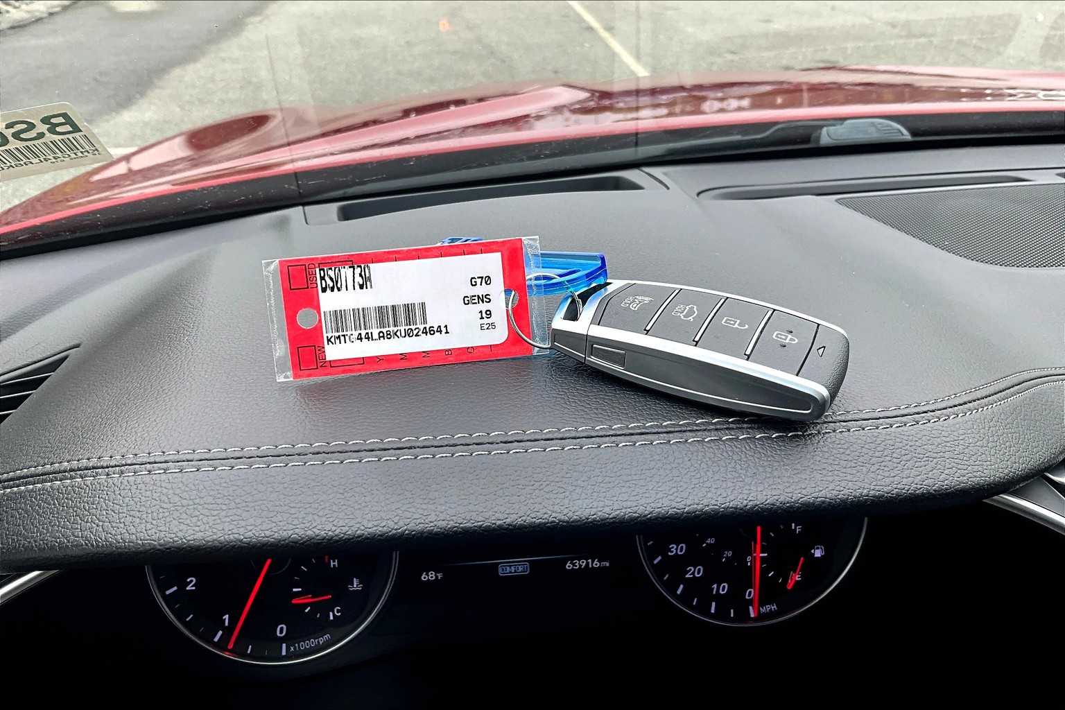 2019 Genesis G70 2.0T Advanced - Photo 31