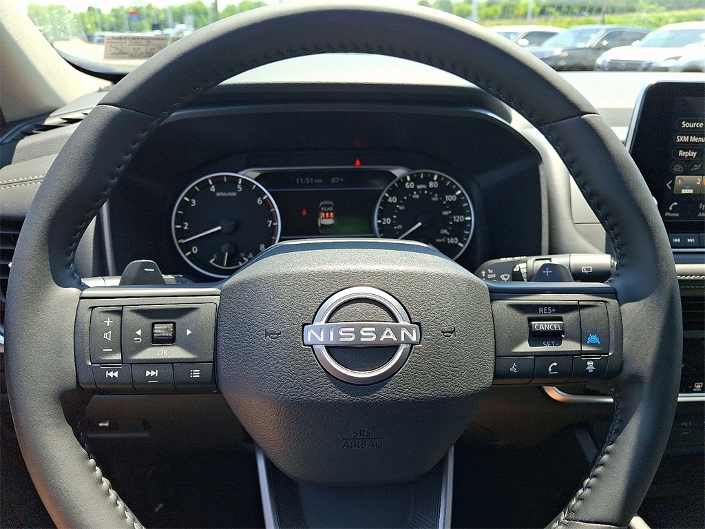 2025 Nissan Rogue SV - Photo 14