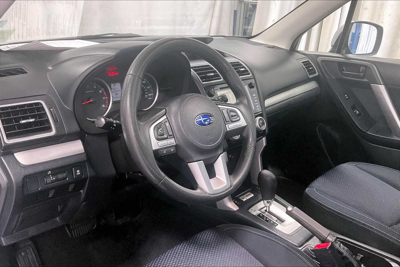 2017 Subaru Forester Premium - Photo 8