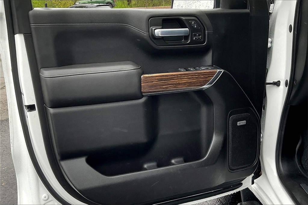 2019 Chevrolet Silverado 1500 High Country - Photo 9