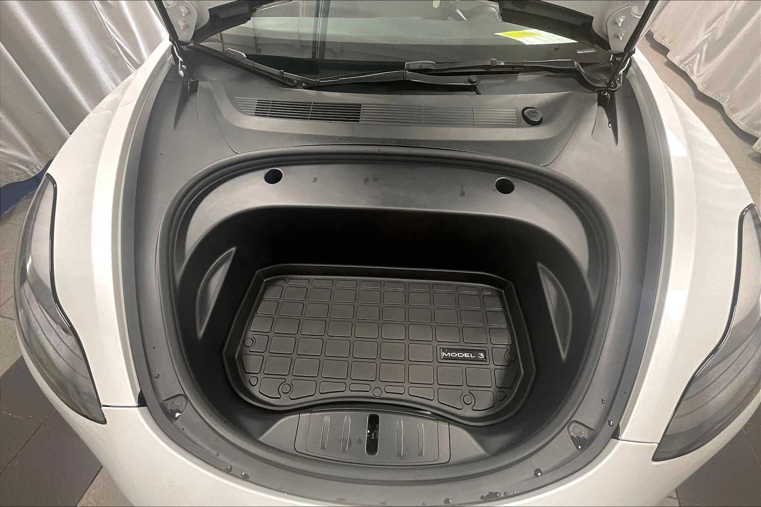 2022 Tesla Model 3 Long Range - Photo 29