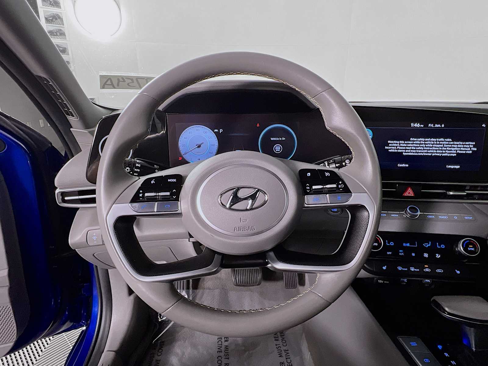 2023 Hyundai Elantra SEL - Photo 11