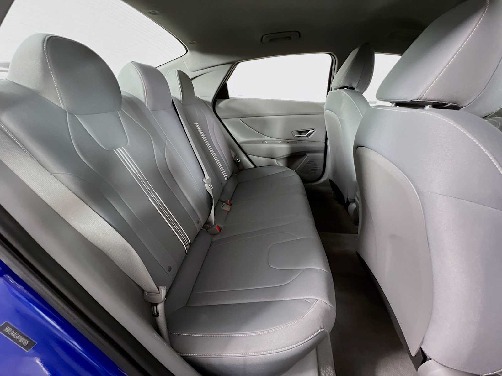 2023 Hyundai Elantra SEL - Photo 27