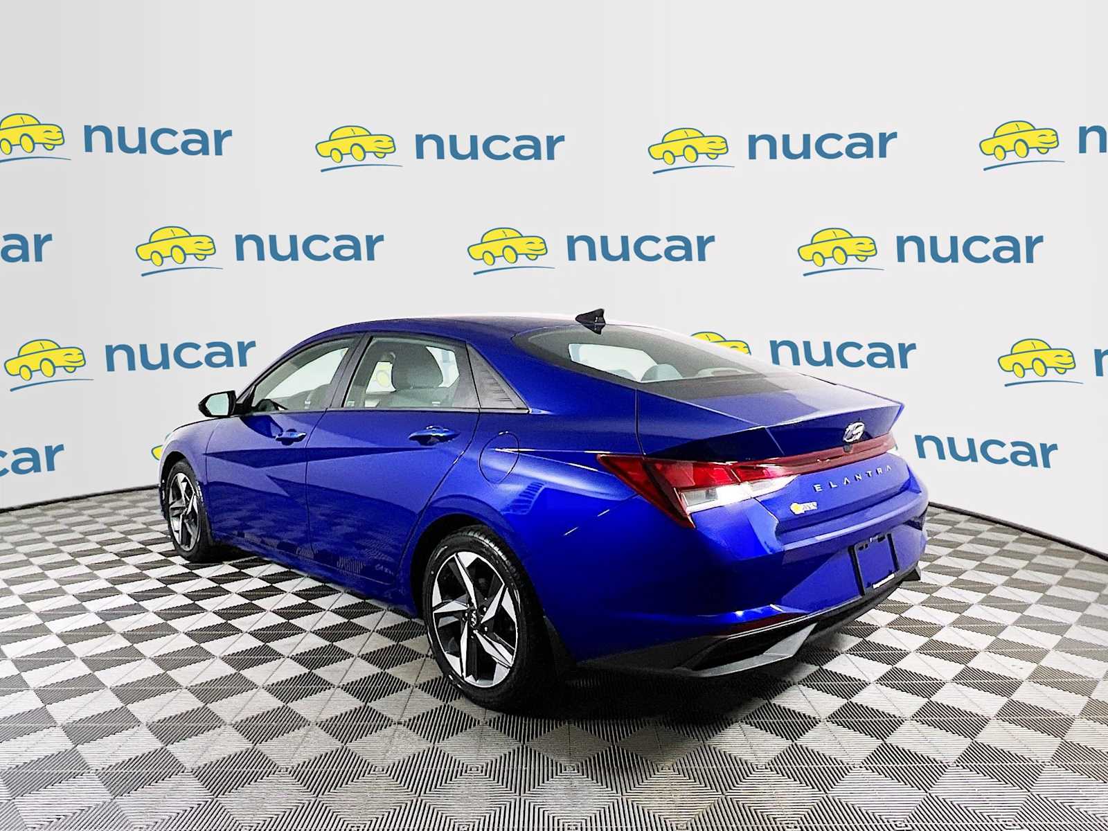 2023 Hyundai Elantra SEL - Photo 5