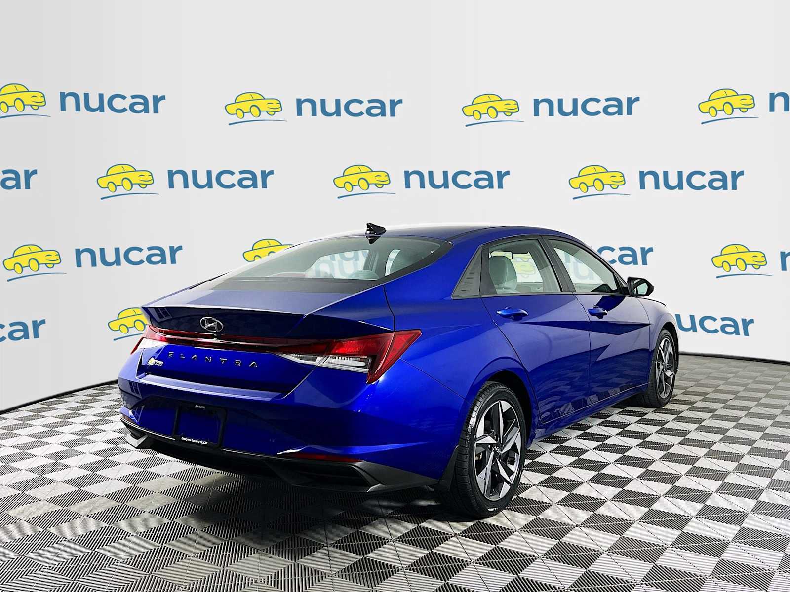 2023 Hyundai Elantra SEL - Photo 7