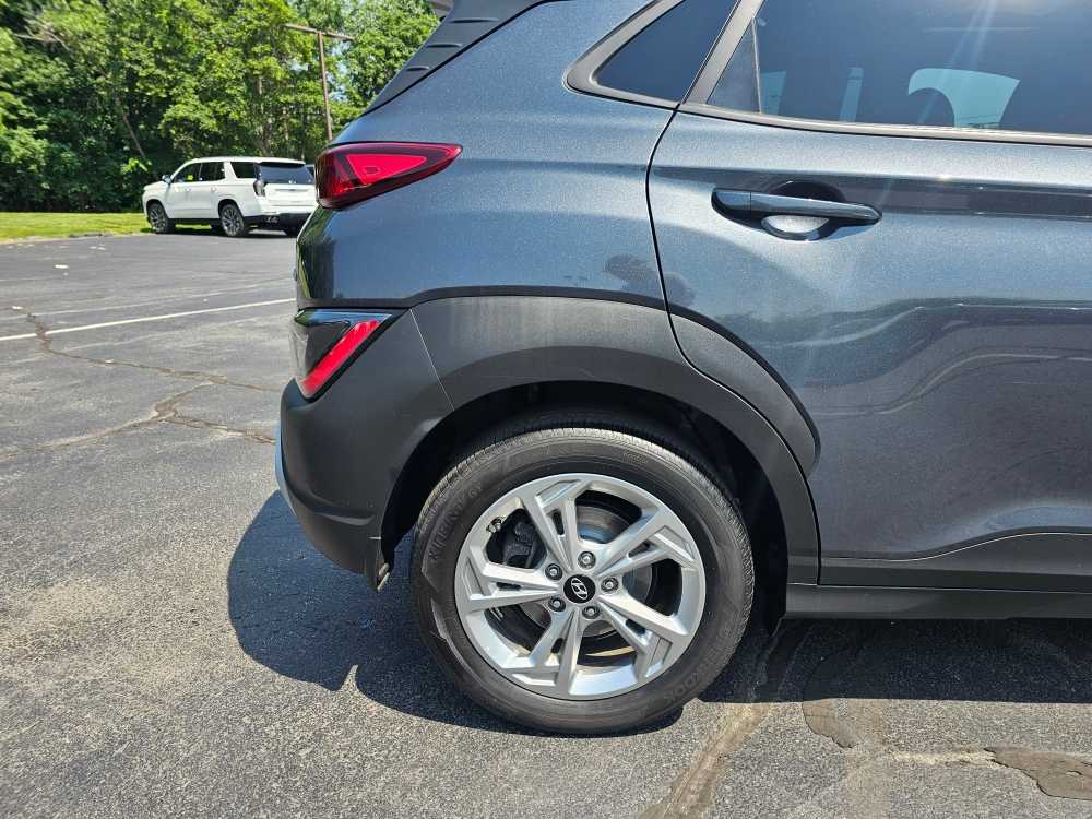 2022 Hyundai Kona SEL - Photo 11