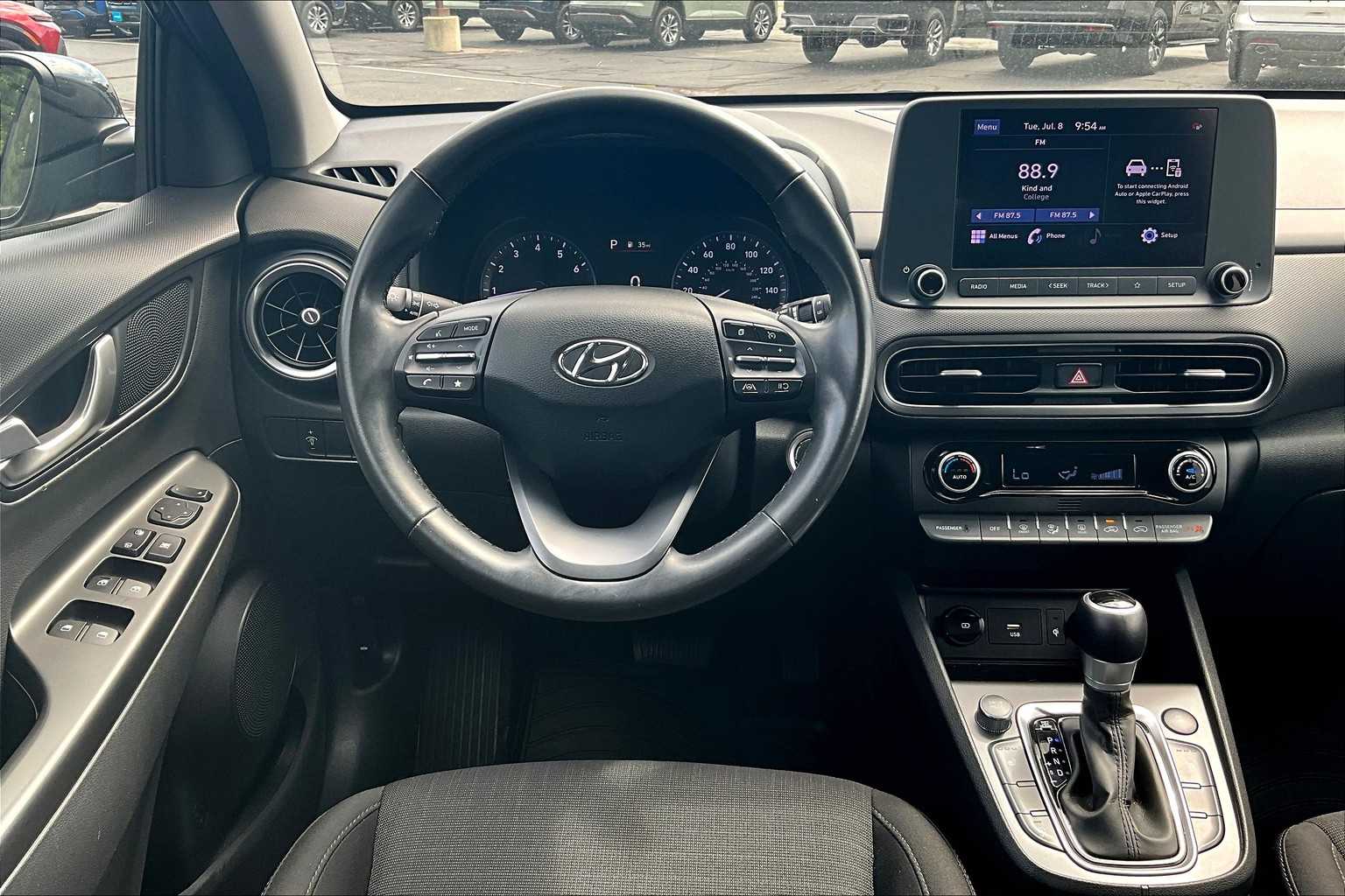 2022 Hyundai Kona SEL - Photo 16