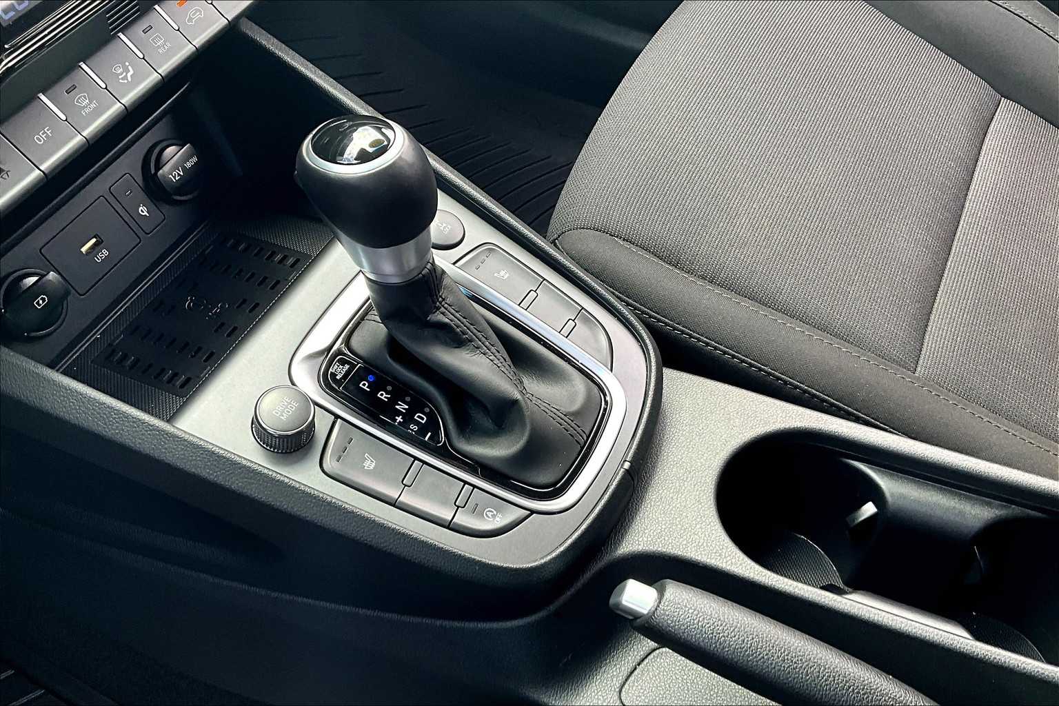 2022 Hyundai Kona SEL - Photo 19