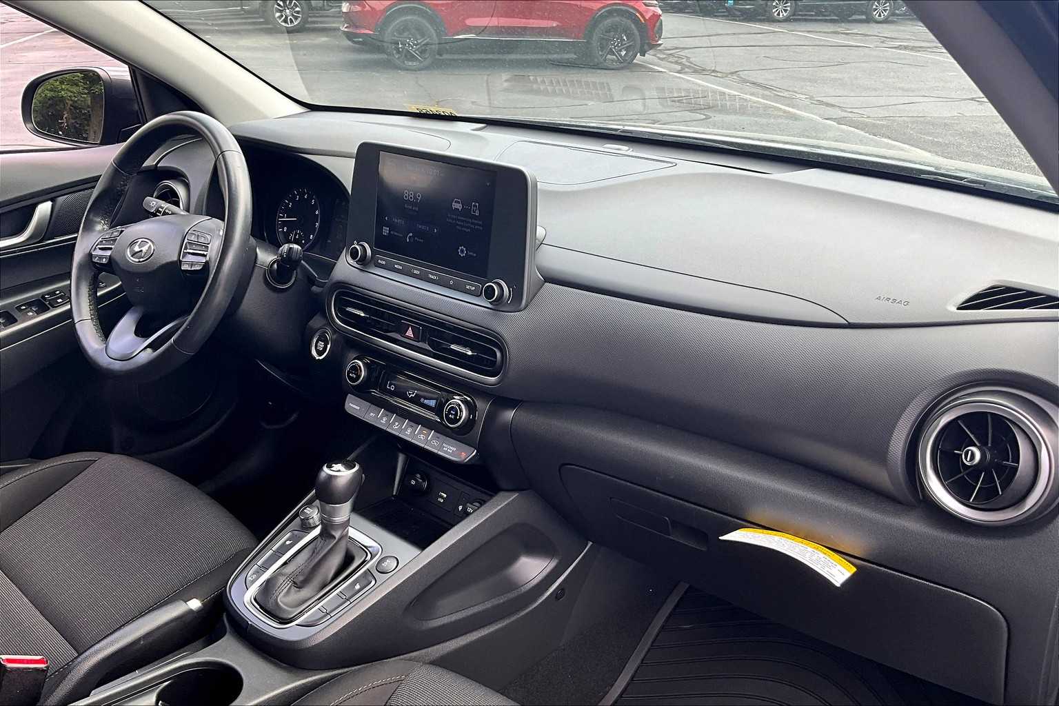 2022 Hyundai Kona SEL - Photo 21