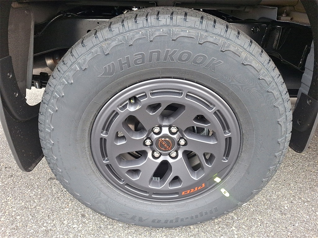 2026 Nissan Frontier PRO-4X - Photo 5