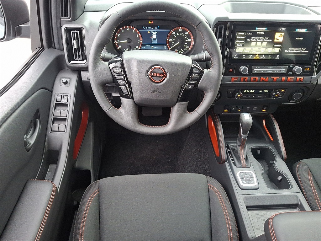 2026 Nissan Frontier PRO-4X - Photo 7