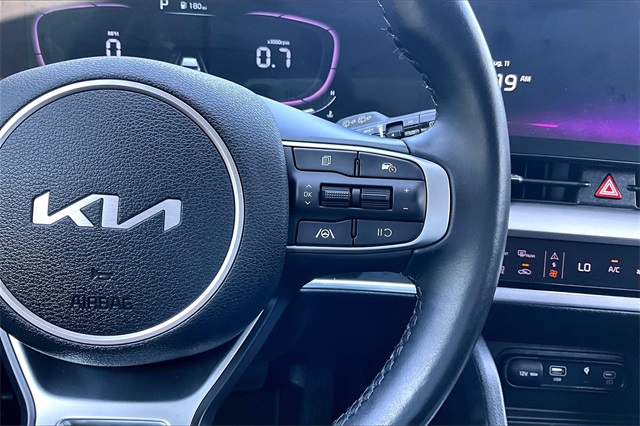 2023 Kia Sportage EX - Photo 24