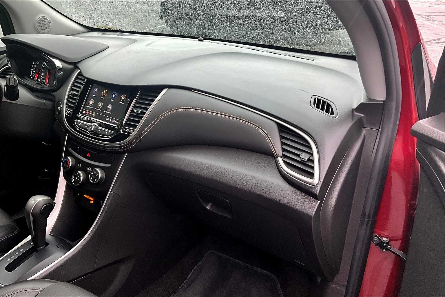 2022 Chevrolet Trax LT - Photo 13
