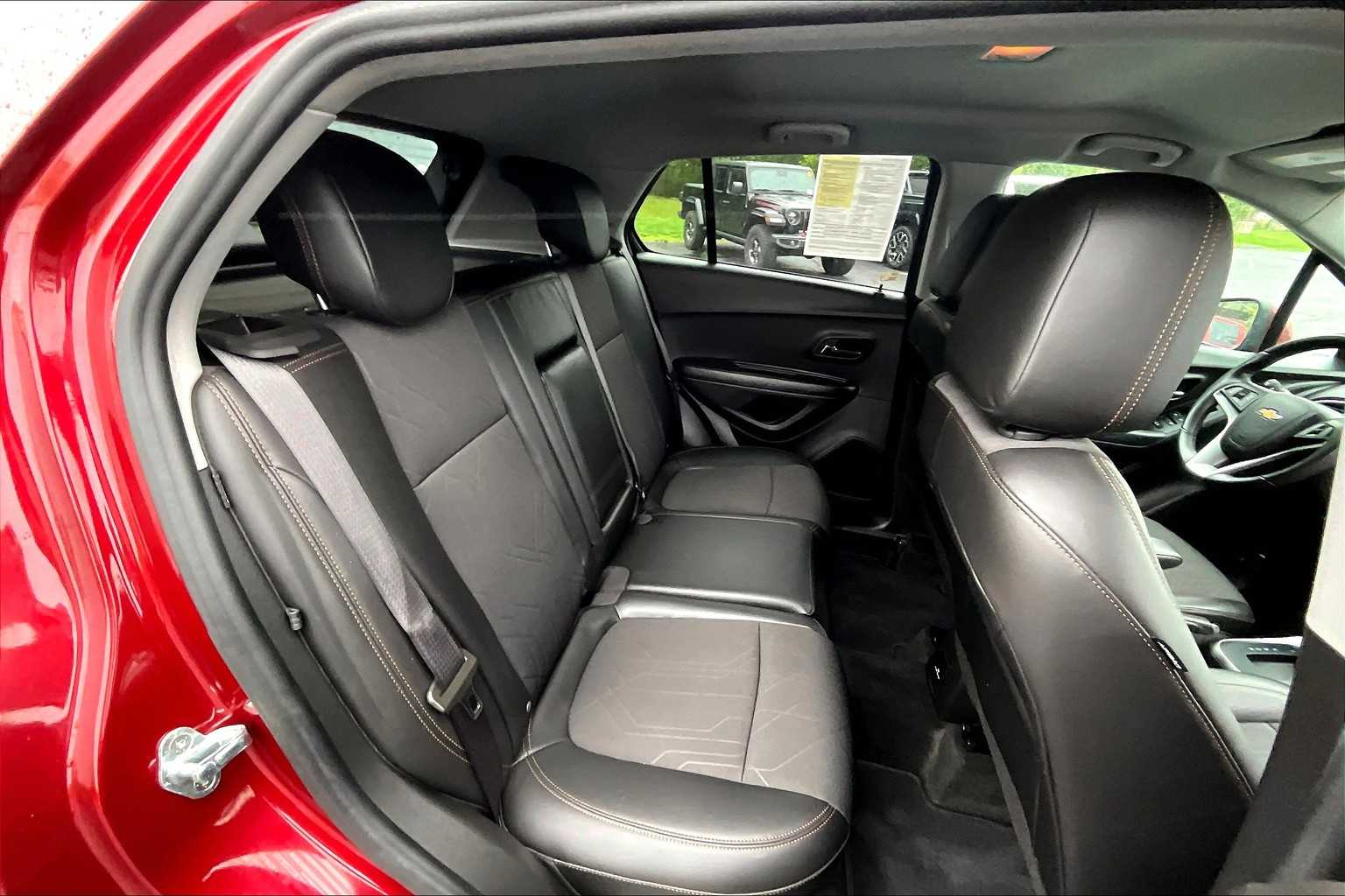 2022 Chevrolet Trax LT - Photo 15