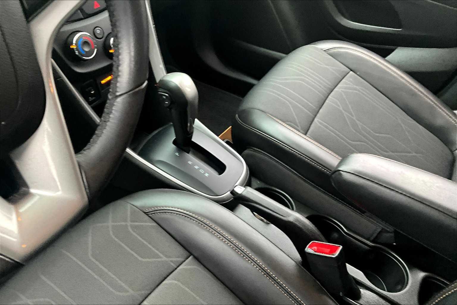 2022 Chevrolet Trax LT - Photo 19
