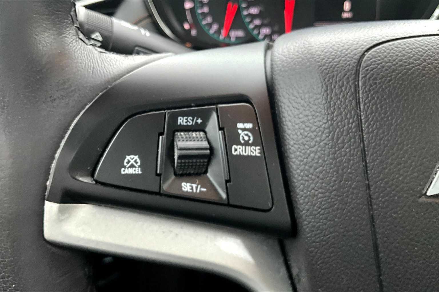 2022 Chevrolet Trax LT - Photo 23