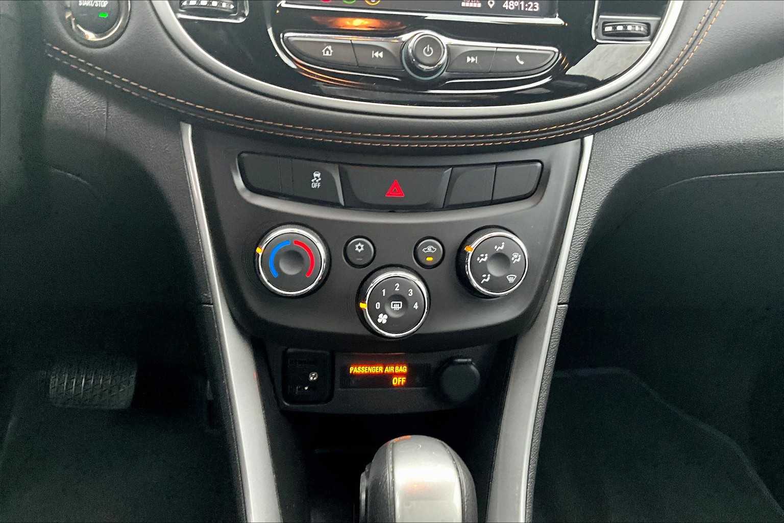 2022 Chevrolet Trax LT - Photo 26