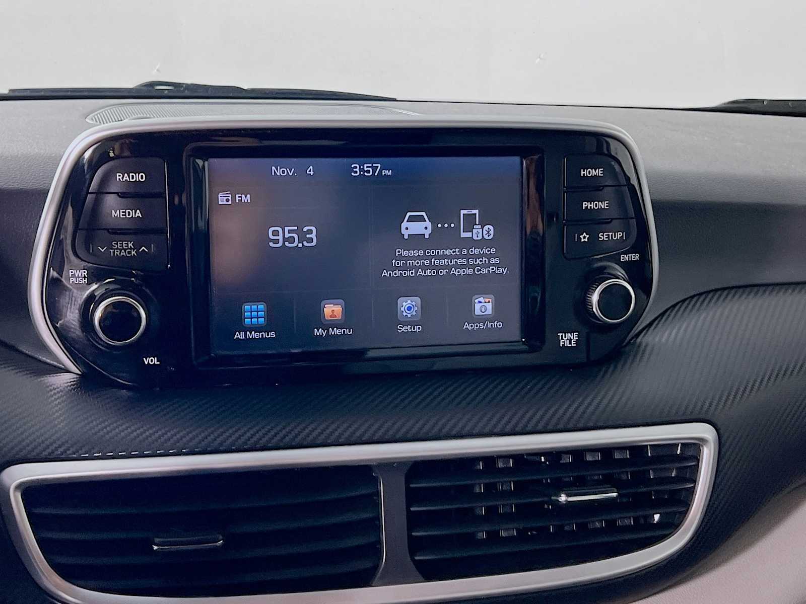 2021 Hyundai Tucson SE - Photo 14