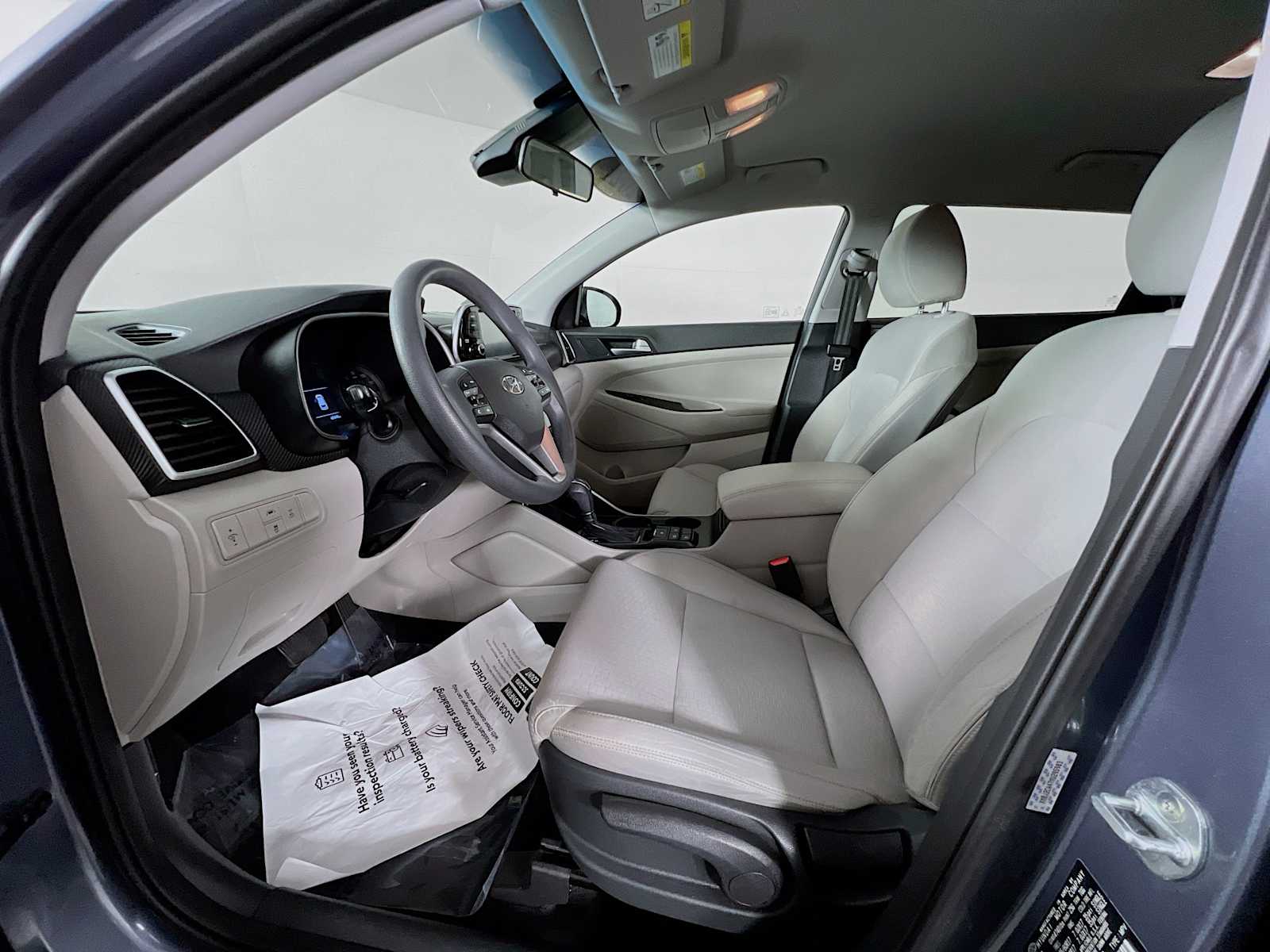 2021 Hyundai Tucson SE - Photo 20