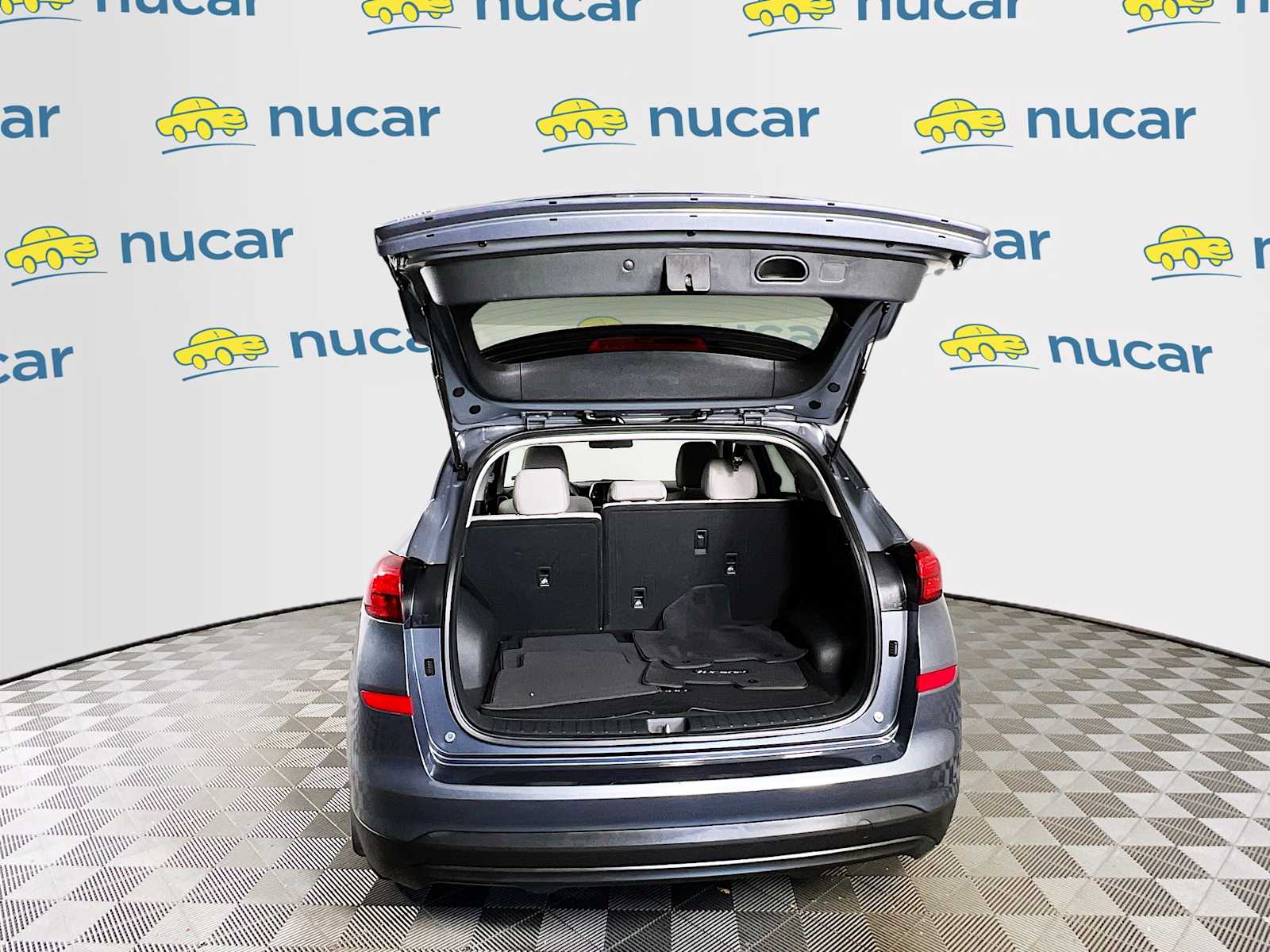 2021 Hyundai Tucson SE - Photo 23