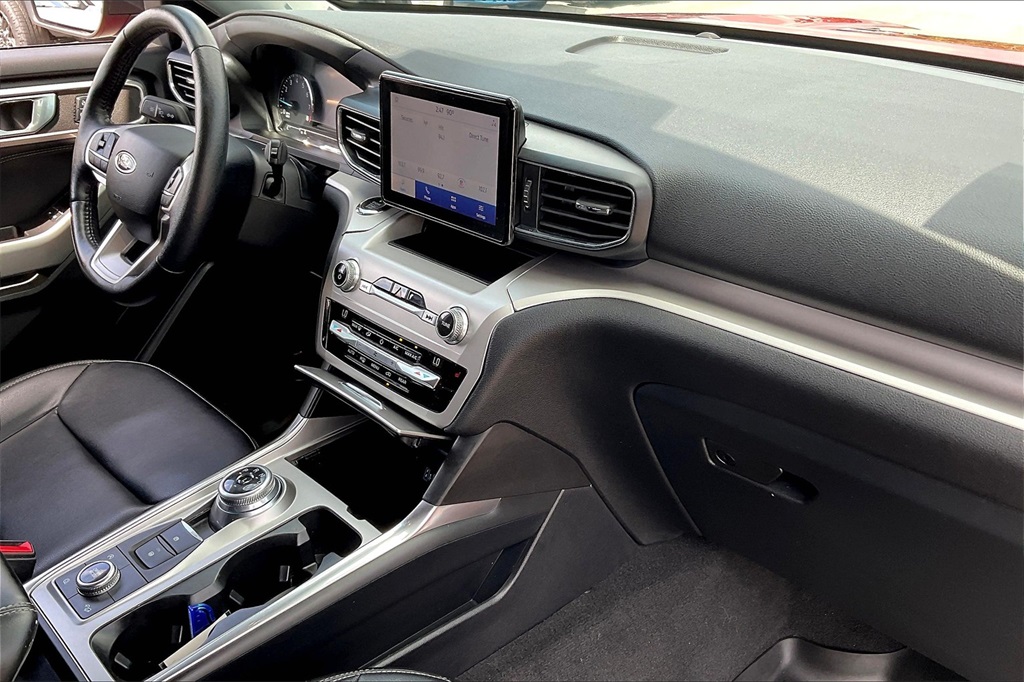 2021 Ford Explorer XLT - Photo 13