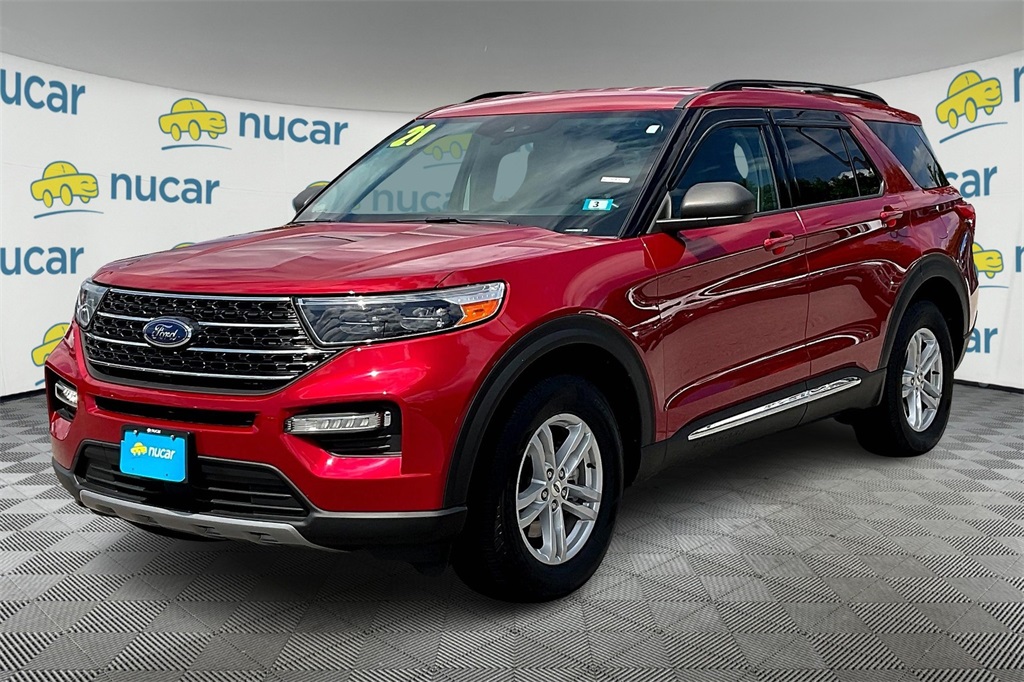 2021 Ford Explorer XLT - Photo 3