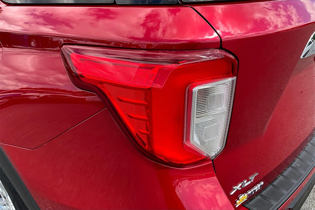 2021 Ford Explorer XLT - Photo 31