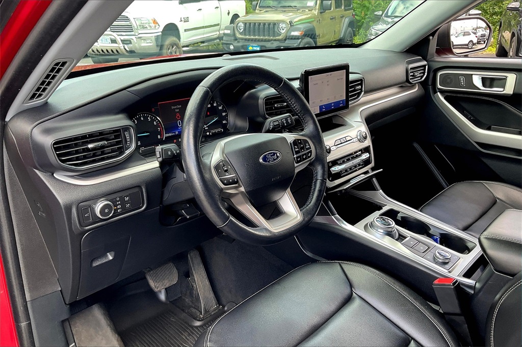 2021 Ford Explorer XLT - Photo 8