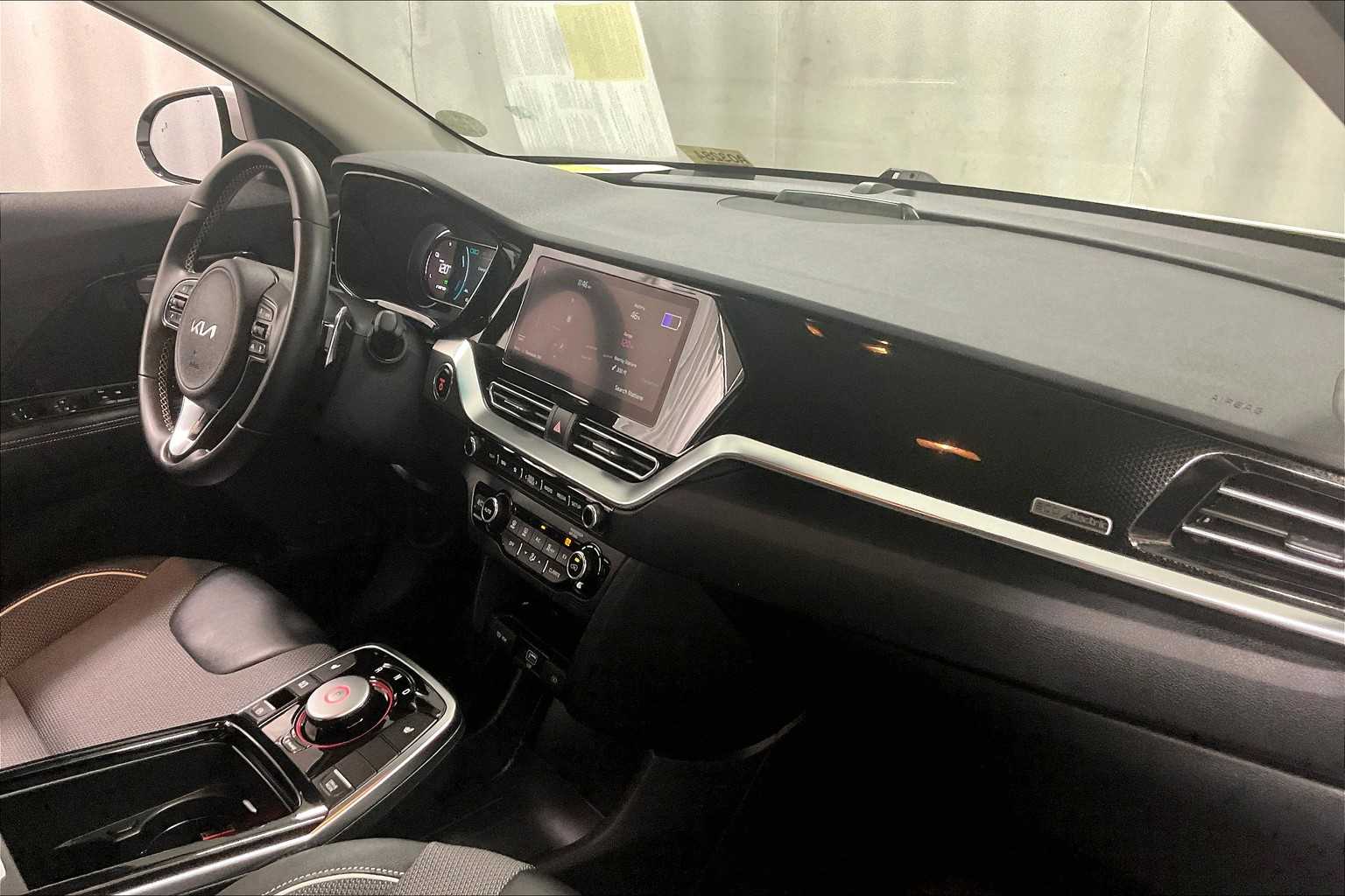 2022 Kia Niro EV EX - Photo 14