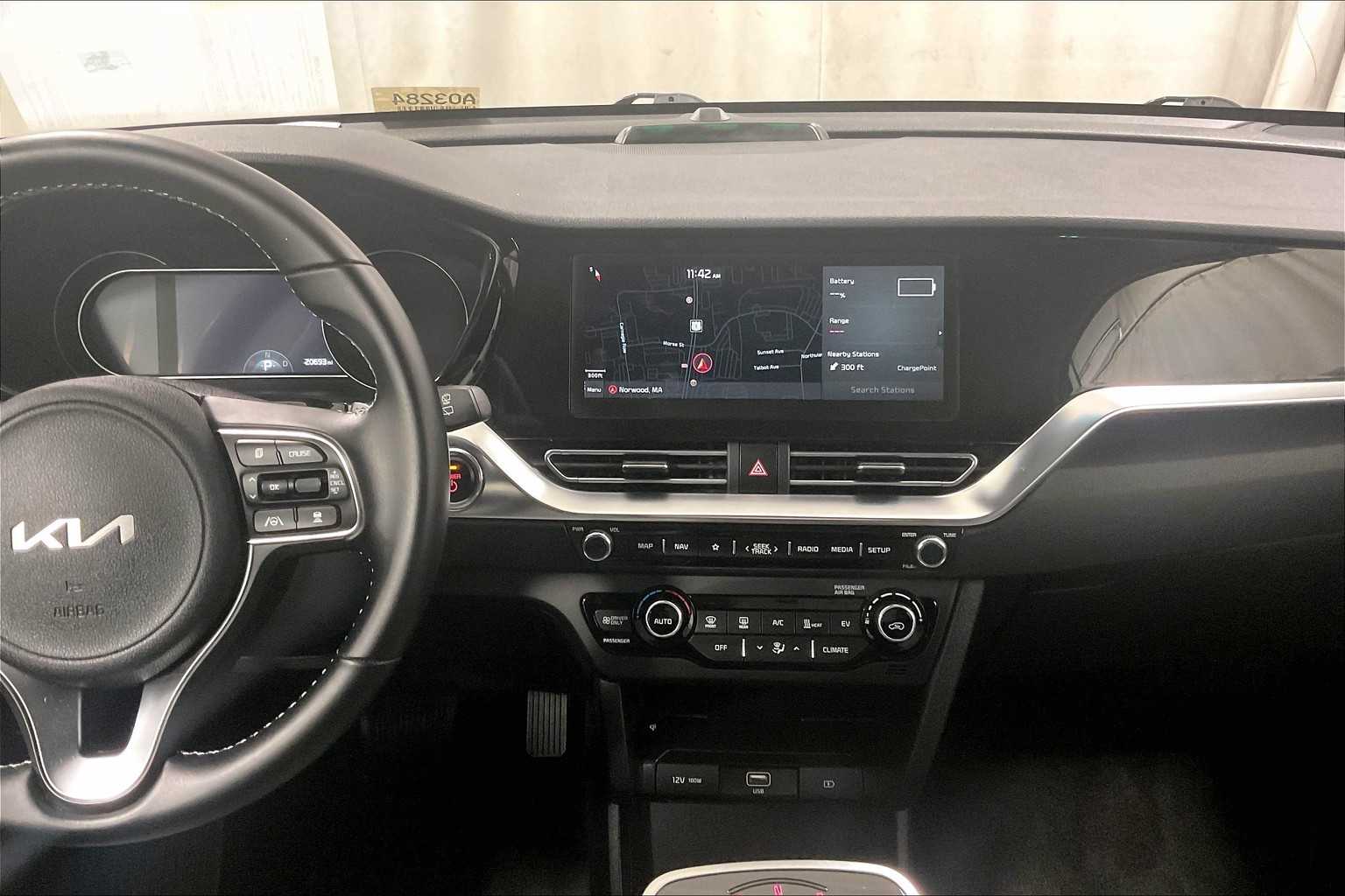 2022 Kia Niro EV EX - Photo 18