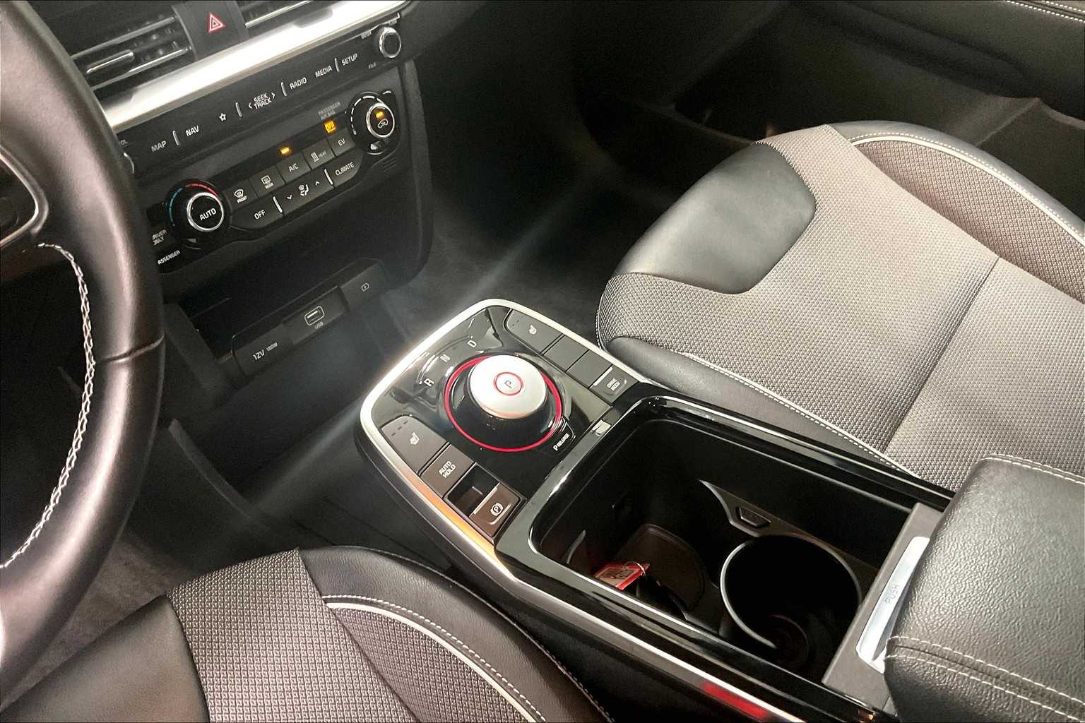 2022 Kia Niro EV EX - Photo 20