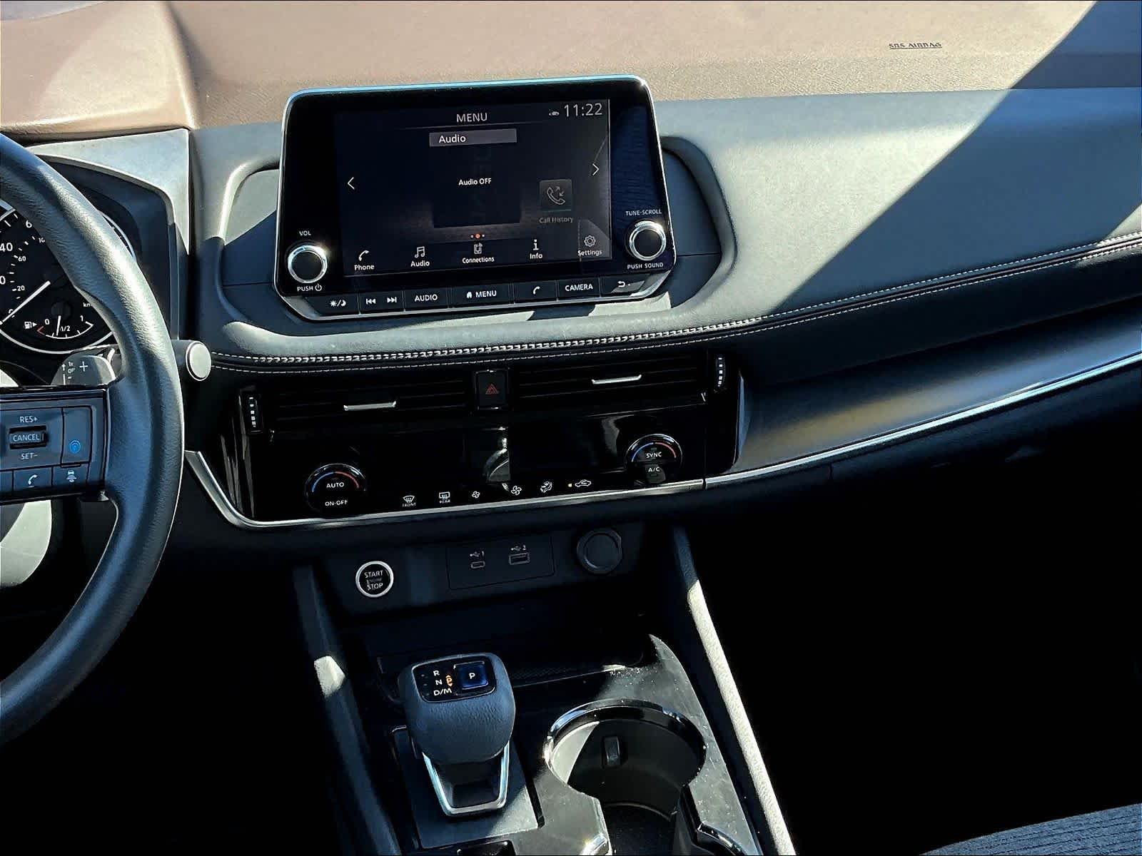 2021 Nissan Rogue SV - Photo 18
