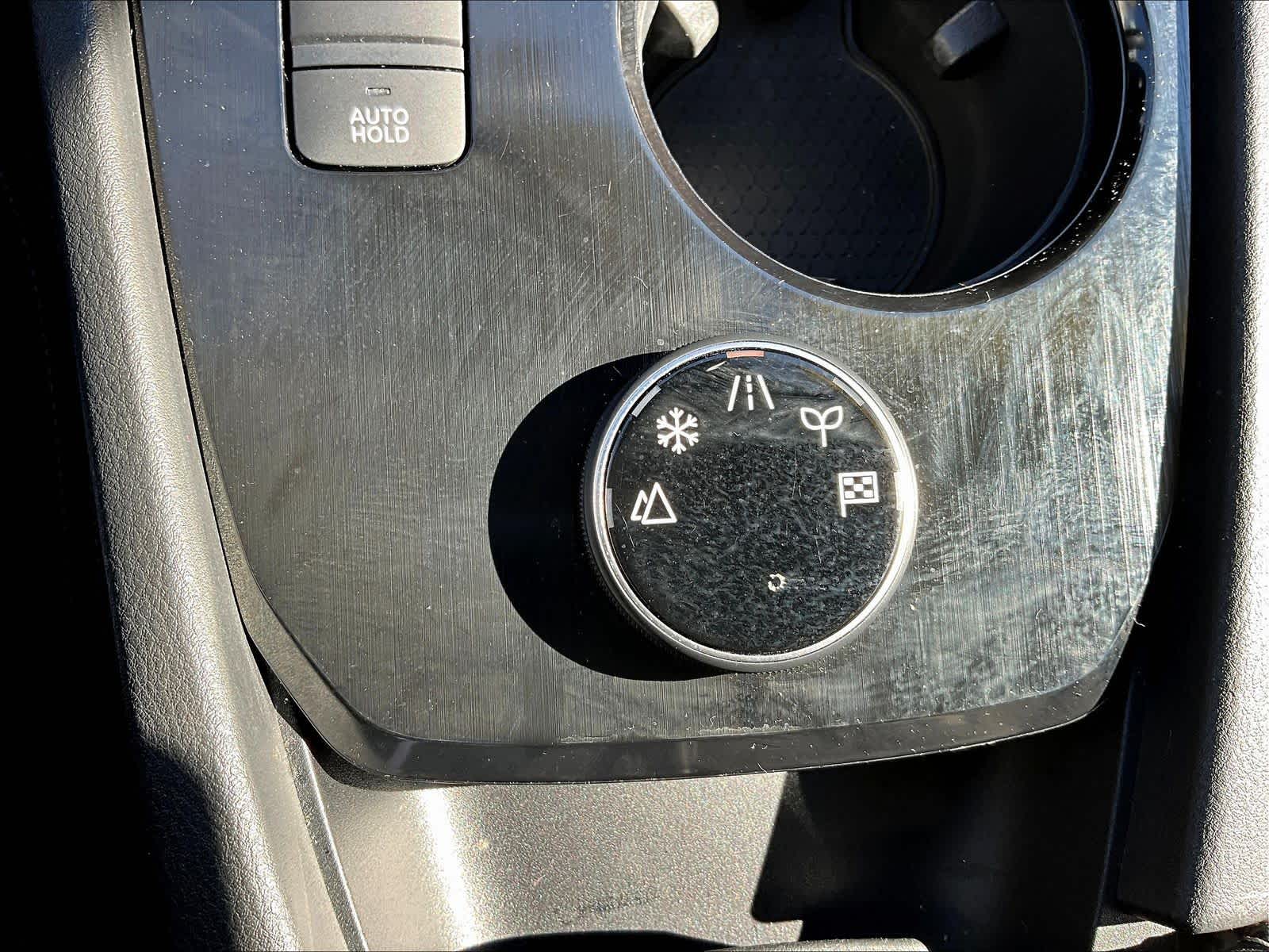2021 Nissan Rogue SV - Photo 26