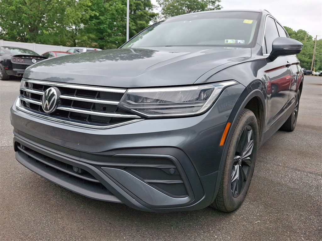 2022 Volkswagen Tiguan 2.0T SE - Photo 3