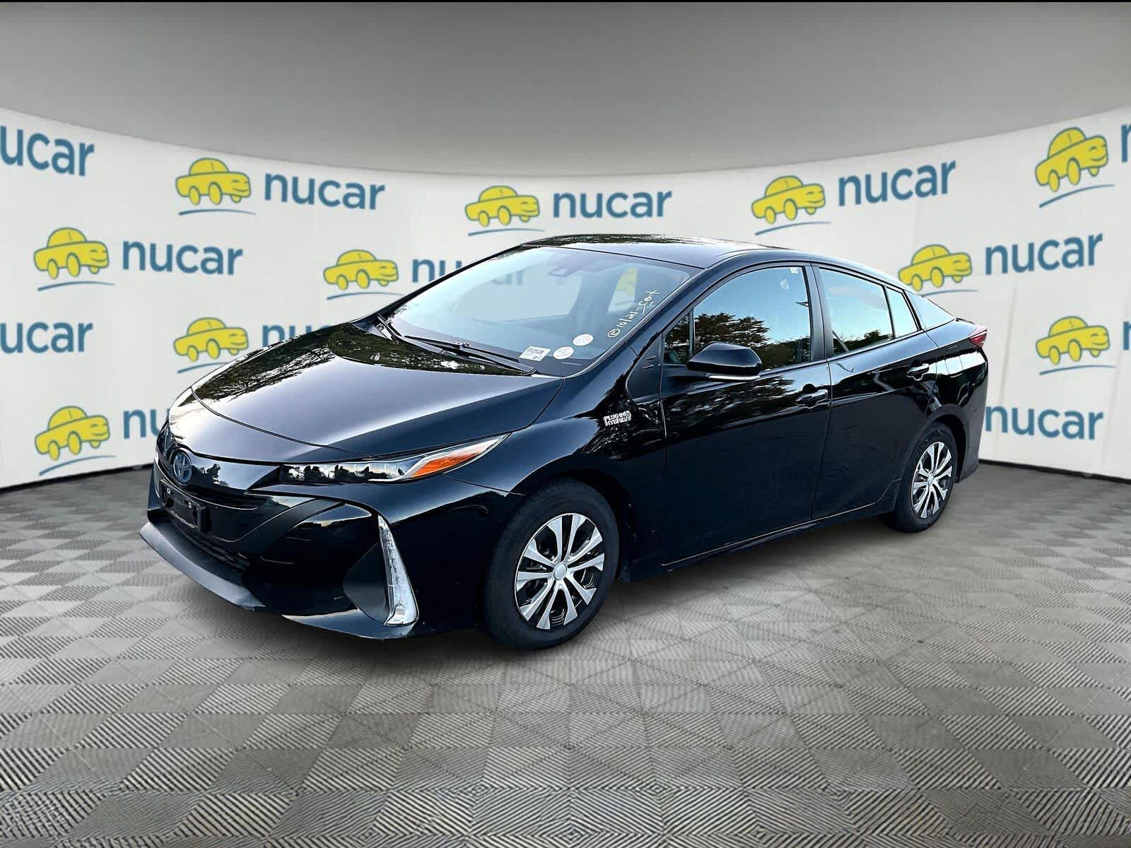 2021 Toyota Prius Prime LE - Photo 2