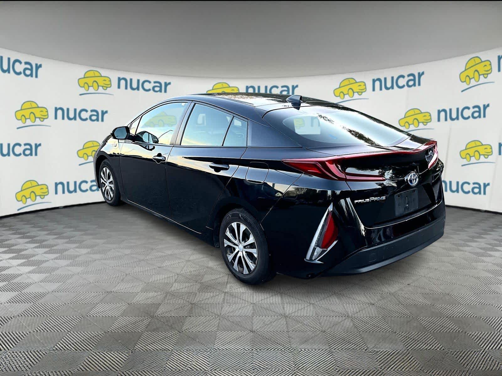 2021 Toyota Prius Prime LE - Photo 3
