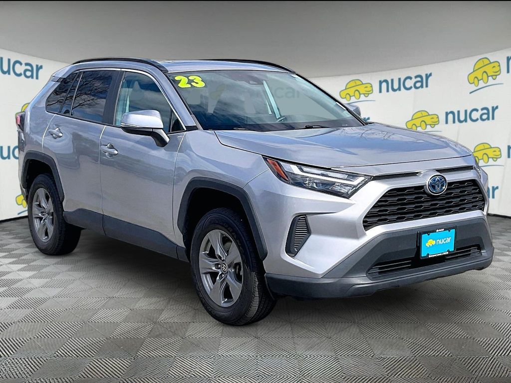 2023 Toyota RAV4 Hybrid XLE