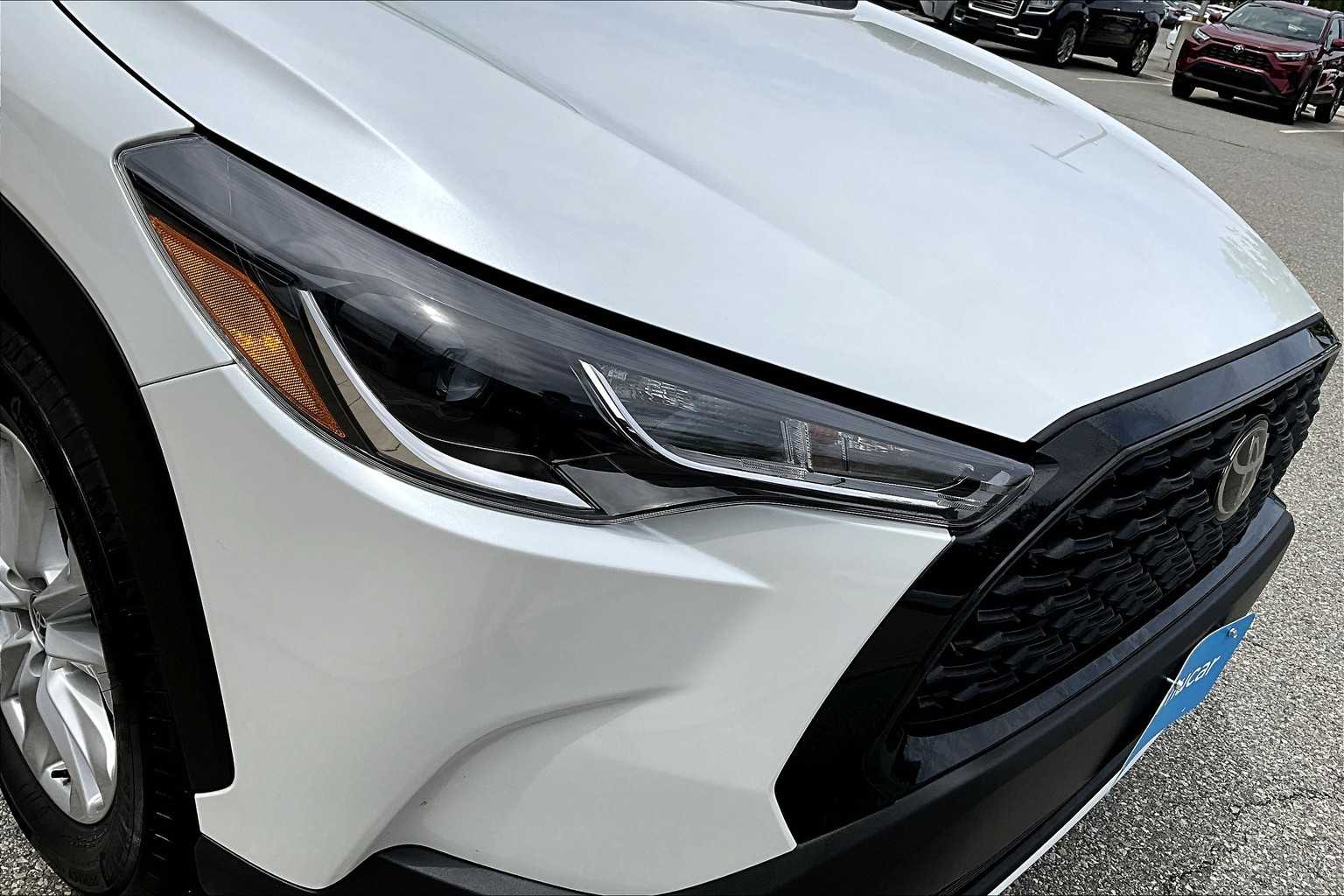 2024 Toyota Corolla Cross LE - Photo 33