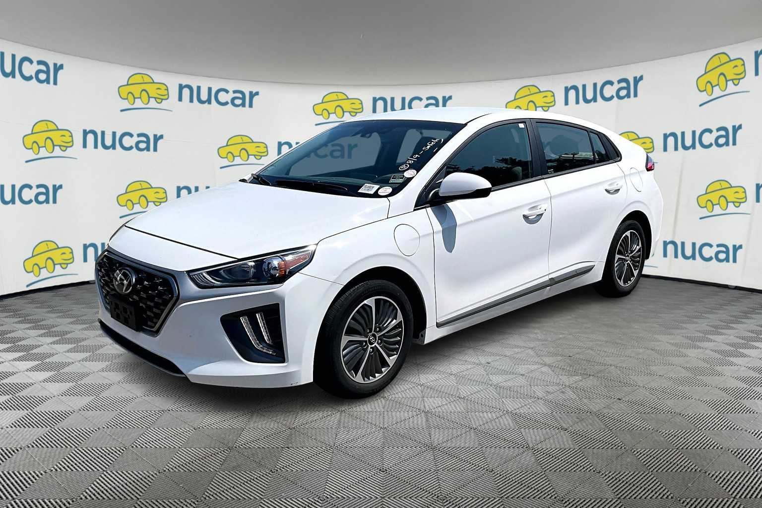2022 Hyundai Ioniq Plug-In Hybrid SE - Photo 2