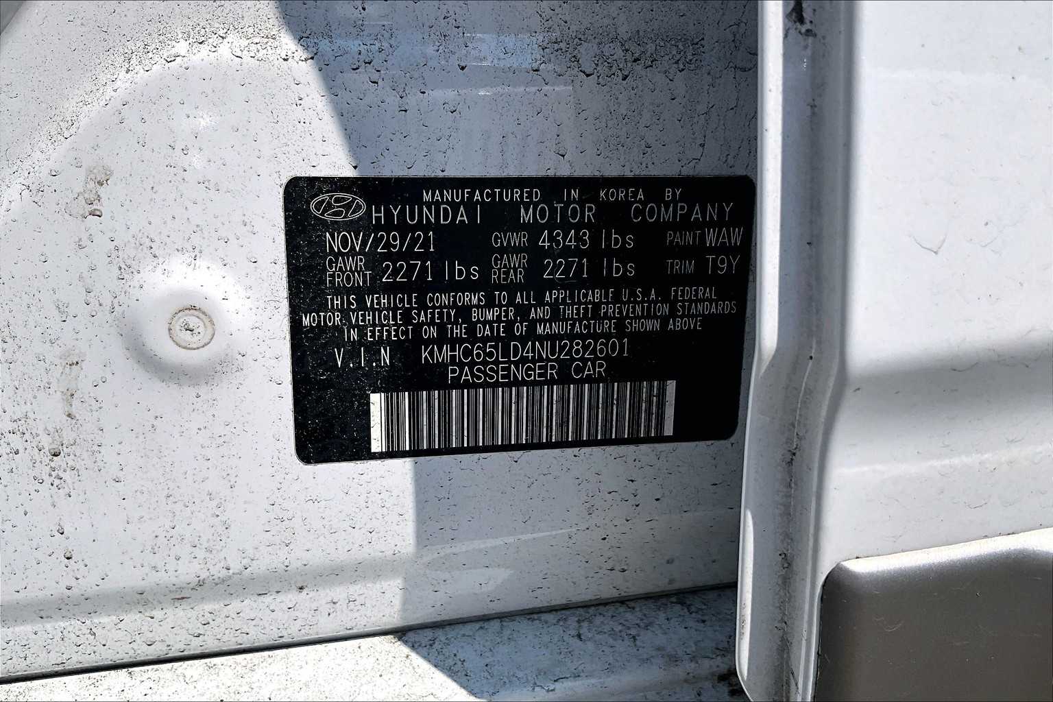 2022 Hyundai Ioniq Plug-In Hybrid SE - Photo 6