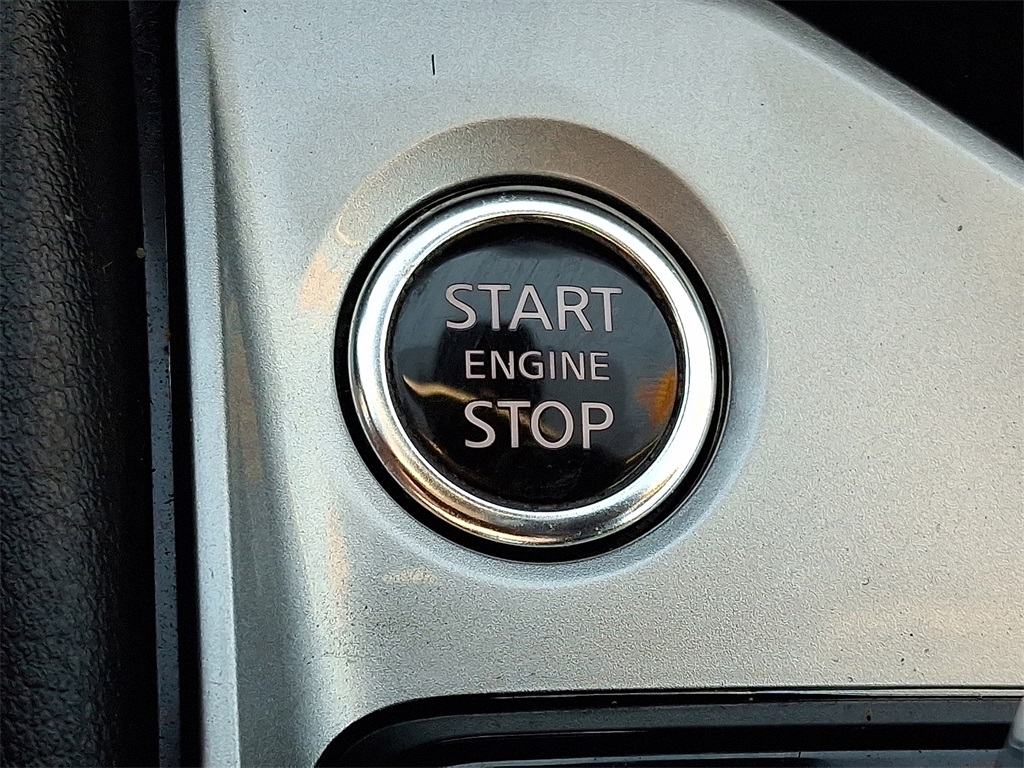 2024 Nissan Altima 2.5 SR - Photo 21
