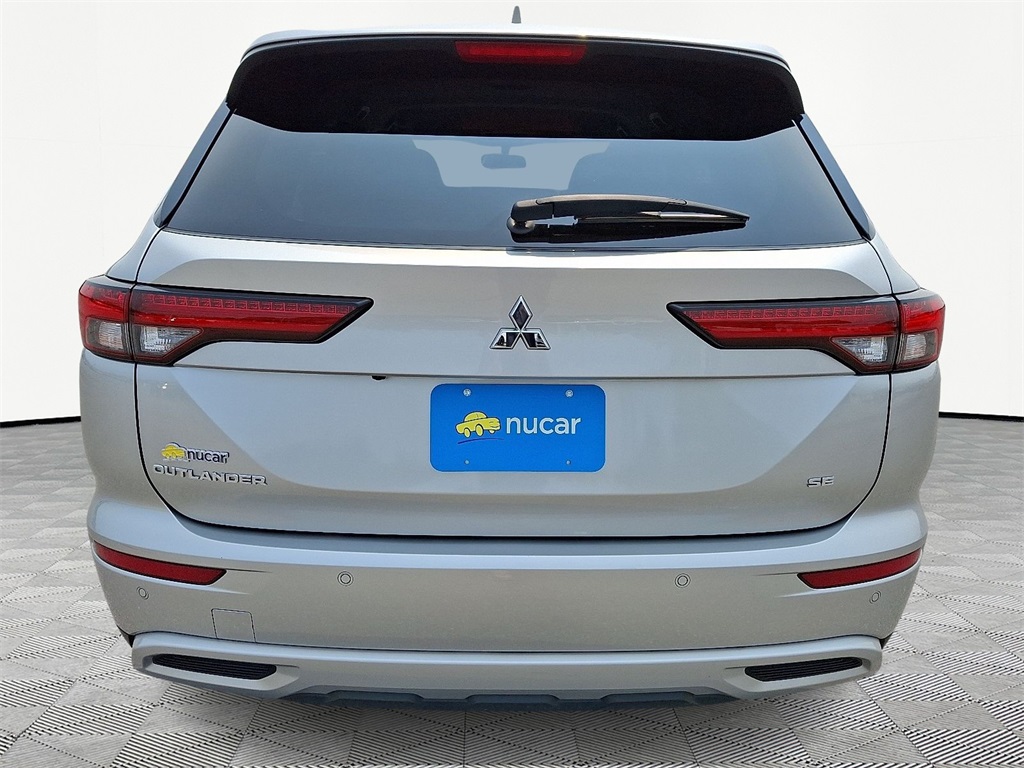 2022 Mitsubishi Outlander SE - Photo 5