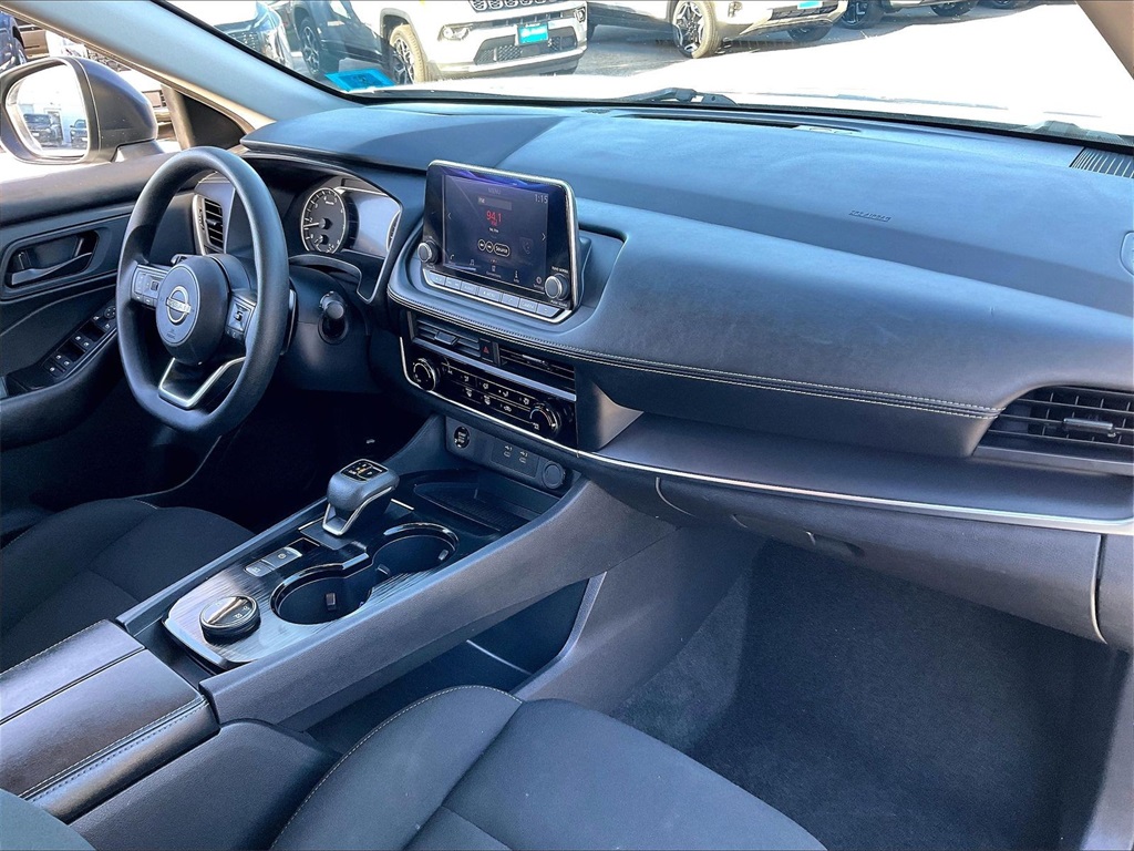 2024 Nissan Rogue S - Photo 13